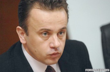 Ministrul Liviu Pop îi cere primarului Oprescu să ia măsurile legale în privința protestului PMP